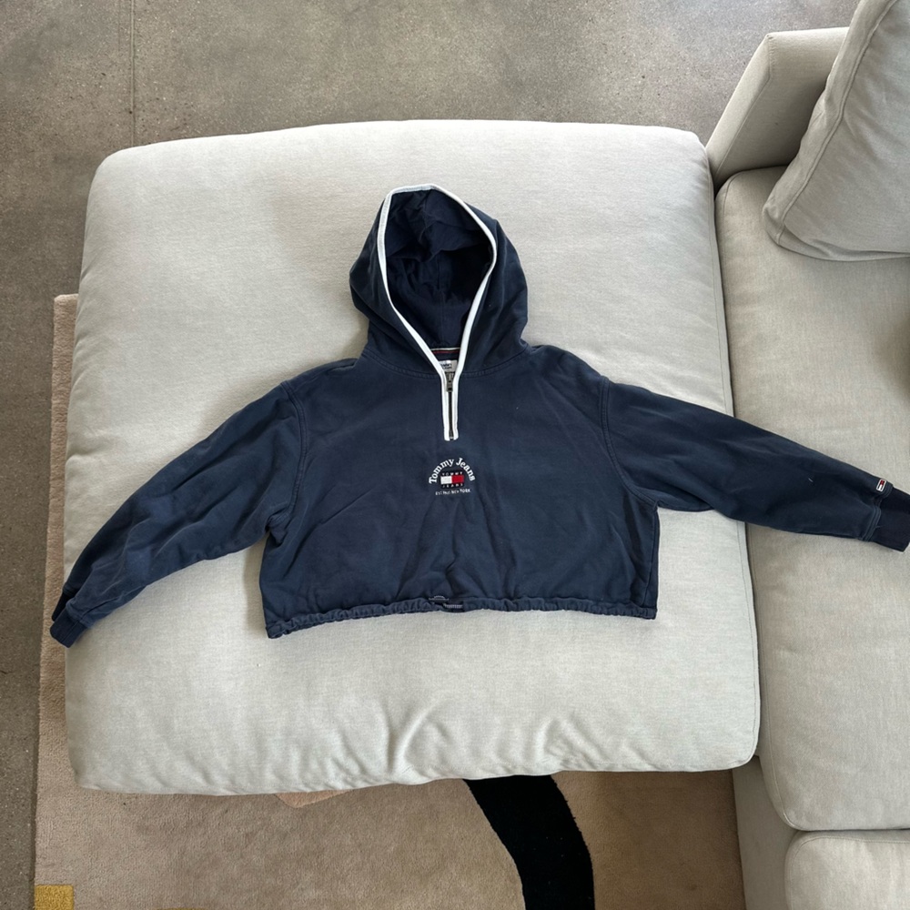 VINTAGE Tommy Hilfiger Cropped Half zip sweater